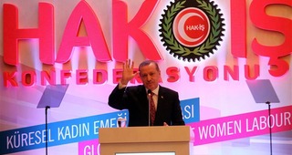 8_mart_01.jpg